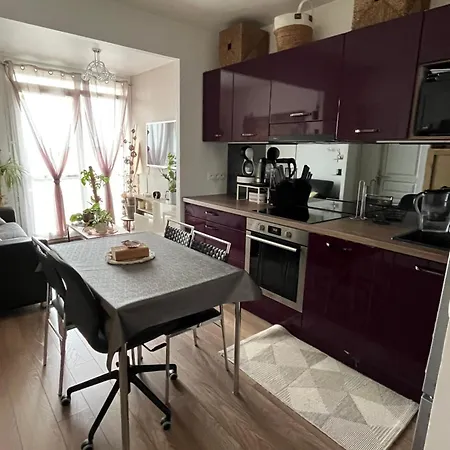 Apartament Proche Gare Bus Commerces Plaisir